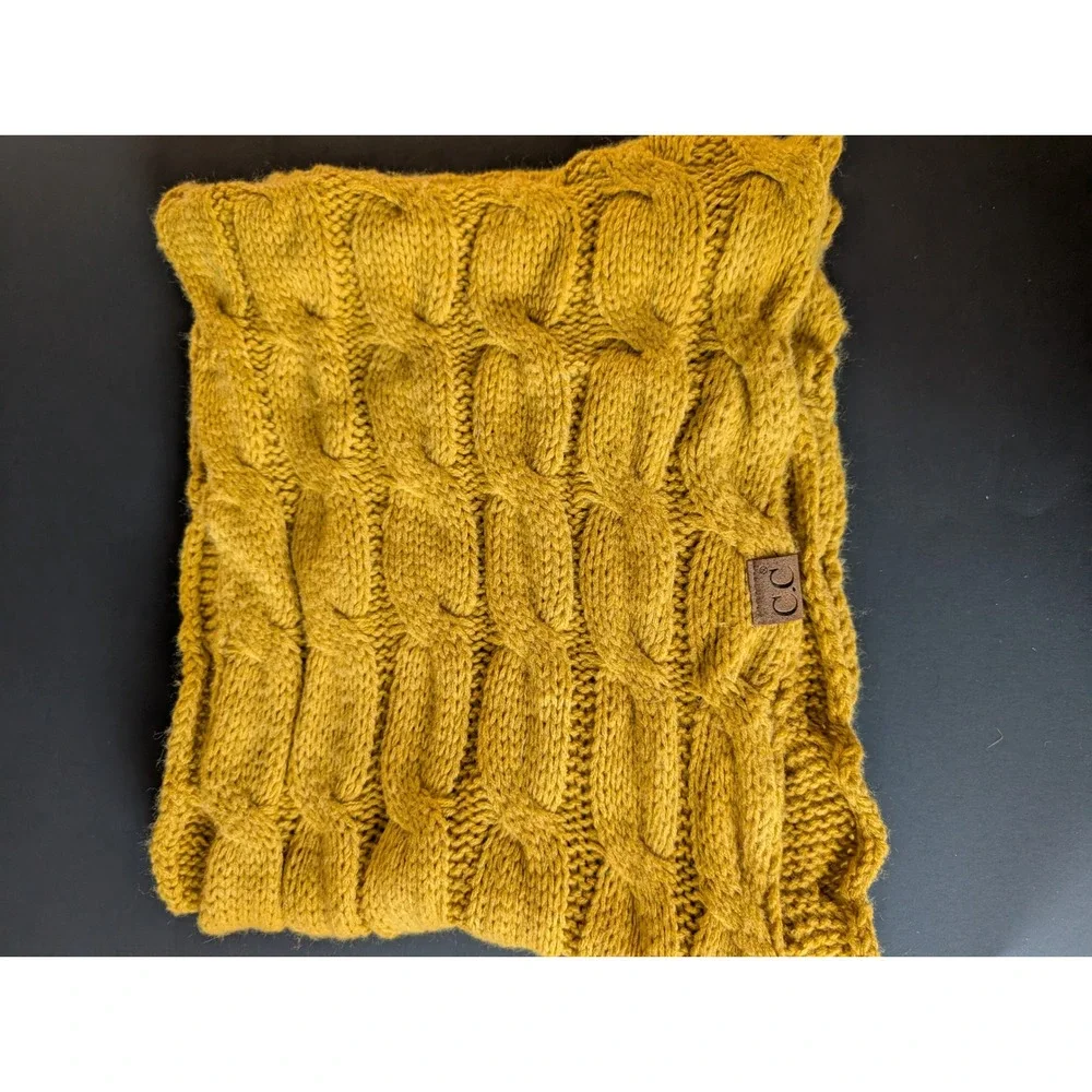 CC Exclusives Mustard Yellow Cable Knit Infinity Scarf Boho Gorpcore Winter Wrap